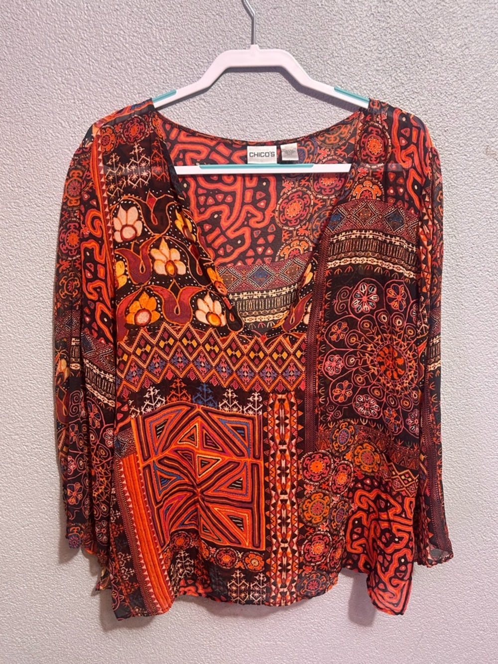 NWOT Chicos Bating Silk 100% silk top size 3 Chicos sizing or (xl)